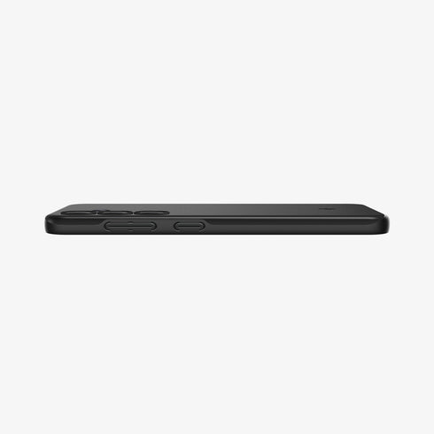 ACS07281 - Galaxy S24 Ultra Case Thin Fit in Black showing the back